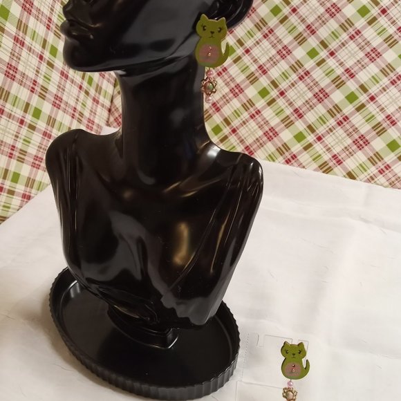 Home Made Handmade Wood & Metal Cat Green & Pink Button Earrings #46 - Picture 5 of 13